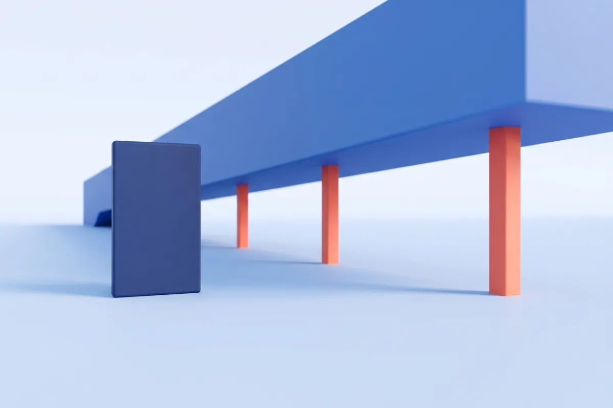 Ilustración abstracta: una placa pequeña, lisa y de pie en primer plano, y detrás una losa azul mucho mayor, levantada del suelo sobre pilares coral, que se aleja hasta salirse del encuadre.